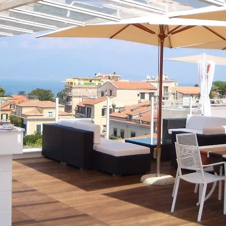 Plaza Hotel Sorrento