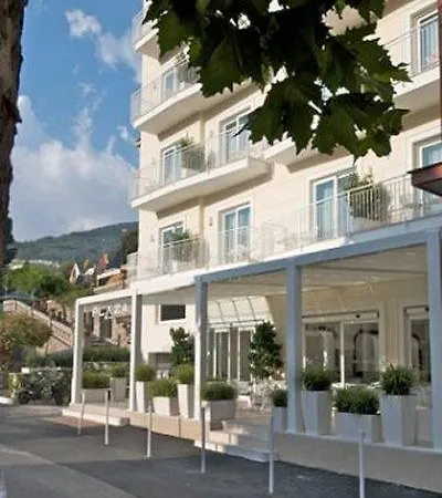 Otel Plaza Sorrento