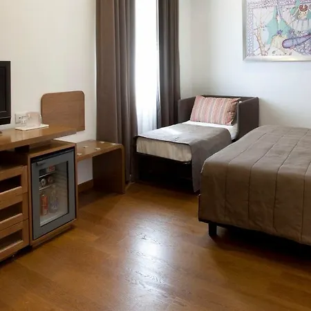 Plaza 4* Sorrent