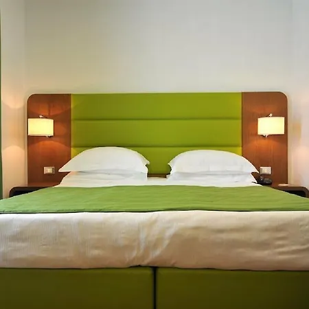 Plaza 4* Sorrent