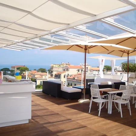 Plaza 4* Sorrent