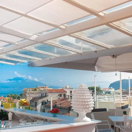 Plaza Hotell 4*